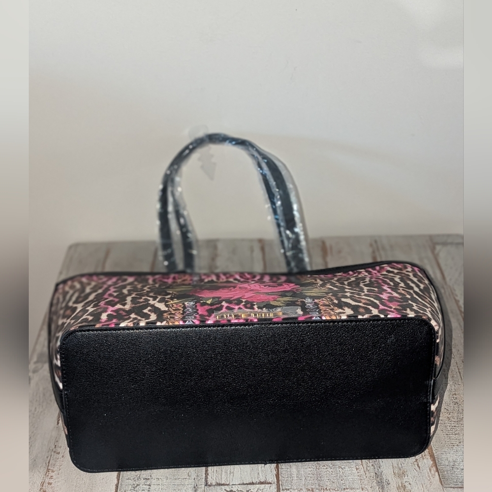 Betsey Johnson Embroidered Patch Tote/Leopard Print - Picture 4 of 7